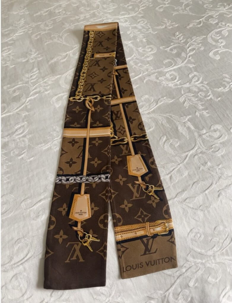 Louis Vuitton Scarves for sale in Newcastle, New South Wales